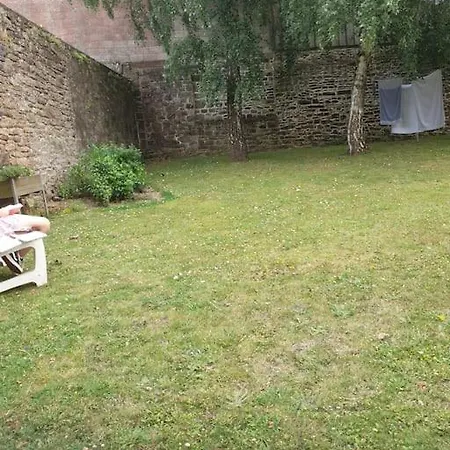 Bel Et Jardin Hyper Centre De Dol Apartment *